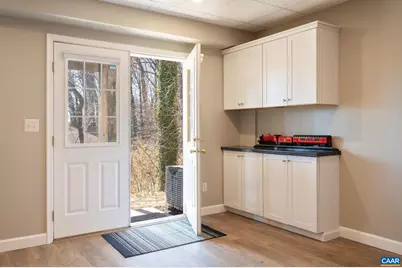 1041 Carrington Pl, Charlottesville, VA 22901 - Photo 16