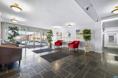 1800 Jefferson Park Ave #410, Charlottesville, VA 22903 - Photo 4