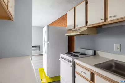 1800 Jefferson Park Ave #410, Charlottesville, VA 22903 - Photo 14