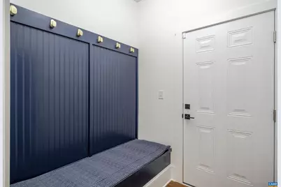 329 Carrsbrook Dr, Charlottesville, VA 22901 - Photo 38