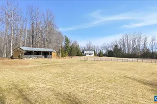 6256 Old Buckingham Rd, Powhatan, VA 23139 - Photo 2