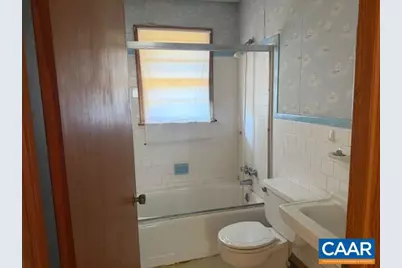 105 Garden Dr, Charlottesville, VA 22903 - Photo 6