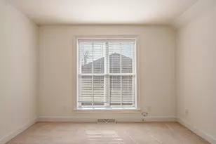 1315 Gate Post Ln, Charlottesville, VA 22901 - Photo 16