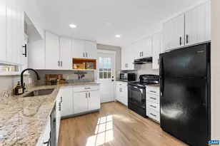 1659 Meridian St, Charlottesville, VA 22902 - Photo 6