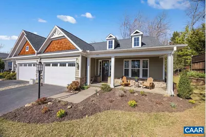 1417 Farrow Hill Ct, Charlottesville, VA 22901 - Photo 4