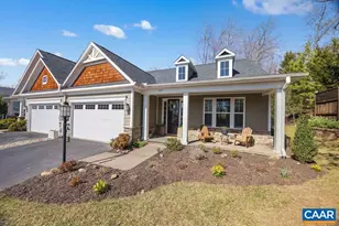 1417 Farrow Hill Ct, Charlottesville, VA 22901 - Photo 4