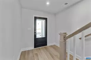 3046 Farrow Cir, Charlottesville, VA 22901 - Photo 6