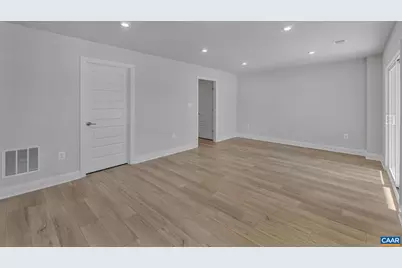 3046 Farrow Cir, Charlottesville, VA 22901 - Photo 10