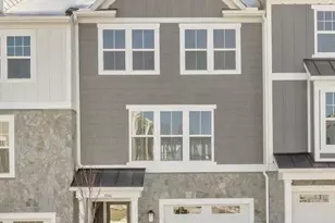 3046 Farrow Cir, Charlottesville, VA 22901 - Photo 2