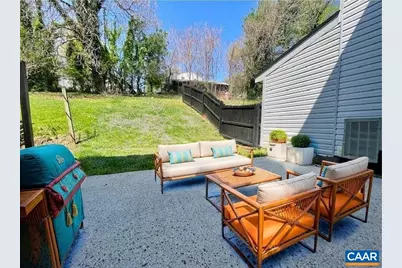 943 Rives St, Charlottesville, VA 22902 - Photo 8