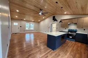 487 Montreal Ln, Shipman, VA 22971 - Photo 6