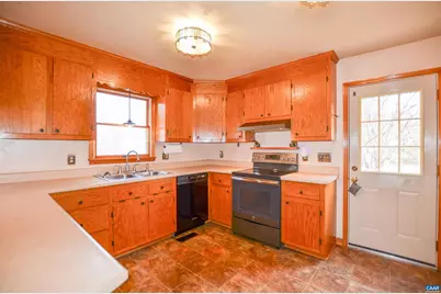 104 Blue Ridge Ln, Faber, VA 22938 - Photo 10