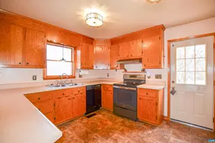 104 Blue Ridge Ln, Faber, VA 22938 - Photo 10