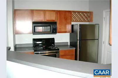 755 Walker Sq #3D, Charlottesville, VA 22903 - Photo 2