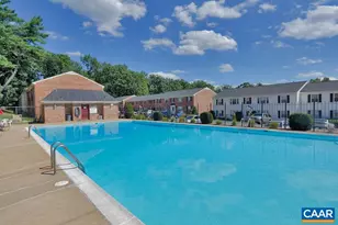 2420 Barracks Pl, Charlottesville, VA 22901 - Photo 10