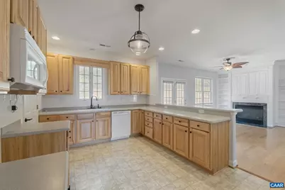1118 Rustic Willow Ln, Charlottesville, VA 22911 - Photo 4