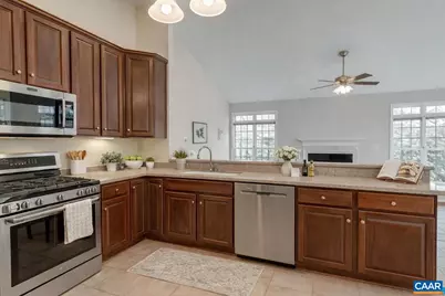 1748 Mattox Ct, Charlottesville, VA 22903 - Photo 6