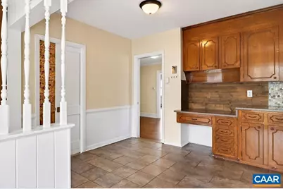 5694 Patrick Henry Hwy, Roseland, VA 22967 - Photo 14