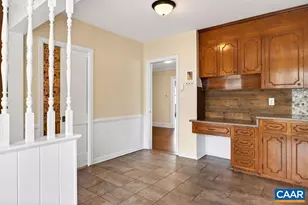 5694 Patrick Henry Hwy, Roseland, VA 22967 - Photo 14