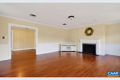 5694 Patrick Henry Hwy, Roseland, VA 22967 - Photo 6