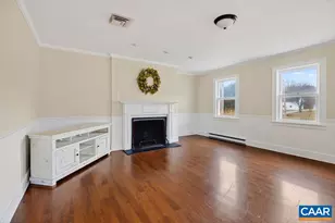 5694 Patrick Henry Hwy, Roseland, VA 22967 - Photo 4