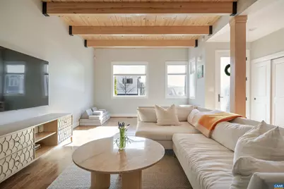 575 Lochlyn Hill Dr, Charlottesville, VA 22901 - Photo 8