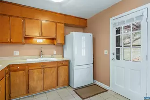 2417 Commonwealth Dr, Charlottesville, VA 22901 - Photo 16