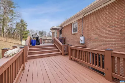 2417 Commonwealth Dr, Charlottesville, VA 22901 - Photo 4