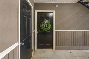 720 Walker Square, Charlottesville, VA 22903 - Photo 2