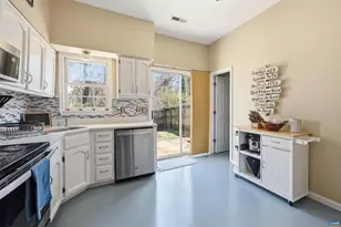 943 Huntwood Ln, Charlottesville, VA 22901 - Photo 10