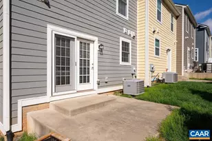 1640 Delphi Dr, Charlottesville, VA 22911 - Photo 6