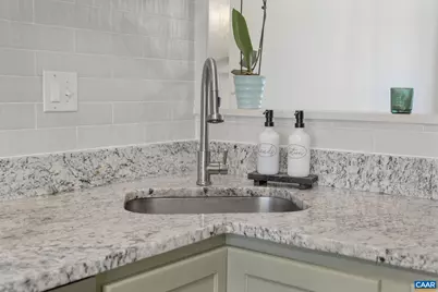 3278 Gateway Cir, Charlottesville, VA 22911 - Photo 16