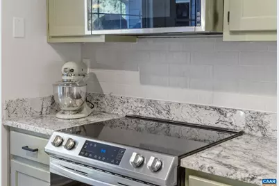 3278 Gateway Cir, Charlottesville, VA 22911 - Photo 18