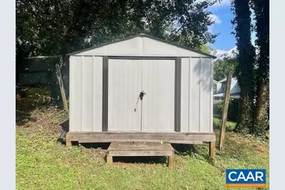 975 Rives St, Charlottesville, VA 22902 - Photo 10