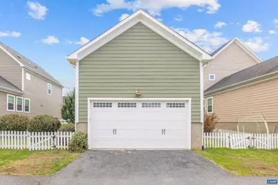 1838 Wickham Pl, Charlottesville, VA 22901 - Photo 8