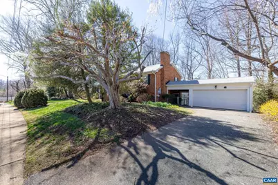 2513 Hillwood Pl, Charlottesville, VA 22901 - Photo 4