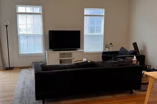 161 Brookwood Dr, Charlottesville, VA 22902 - Photo 2