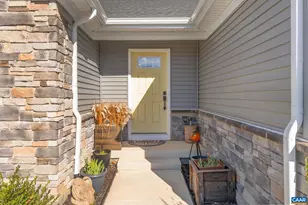 34889 Mansours Dr, Locust Grove, VA 22508 - Photo 8