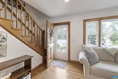 1104 Forest Hills Ave, Charlottesville, VA 22903 - Photo 4