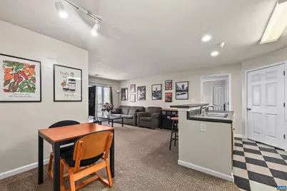 140 Yellowstone Dr #303, Charlottesville, VA 22903 - Photo 2