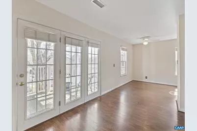 1242 Villa Ln #D, Charlottesville, VA 22903 - Photo 6