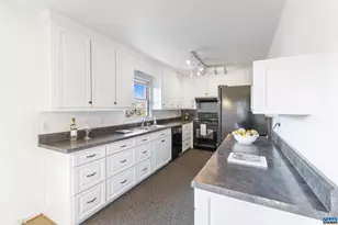 714 Palatine Ave, Charlottesville, VA 22902 - Photo 4