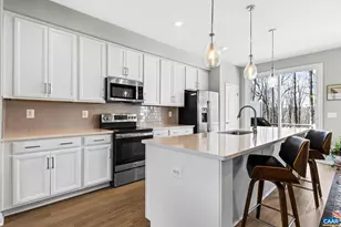 3006 Anoko Ct, Charlottesville, VA 22902 - Photo 2