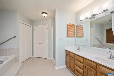 240 Homestead Ln, Charlottesville, VA 22902 - Photo 18