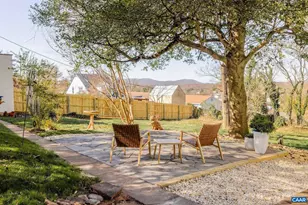 1016 Elliott Ave, Charlottesville, VA 22902 - Photo 2