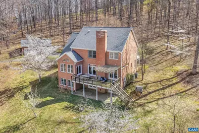 3655 Raleigh Mountain Trl, Charlottesville, VA 22901 - Photo 2