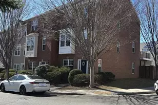 735 Rainier Rd, Charlottesville, VA 22903 - Photo 4