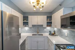 250 W Main St, Charlottesville, VA 22902 - Photo 6