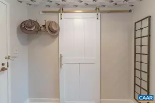 250 W Main St, Charlottesville, VA 22902 - Photo 12