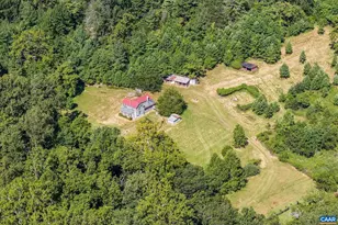 6878 Chap Pl Ln, Crozet, VA 22932 - Photo 4